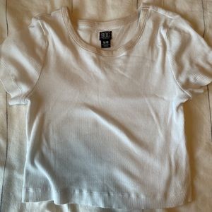 BDG white cropped tee